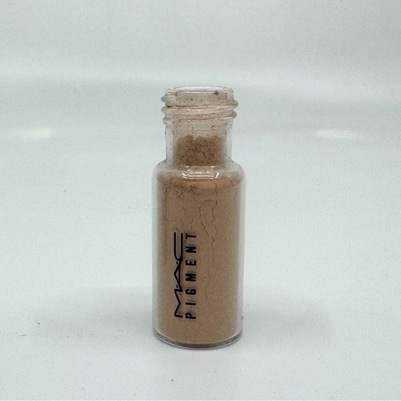 MAC Cosmetics Pigments Set - Picture 14 of 14